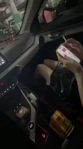 两周拿下有男友的幼师